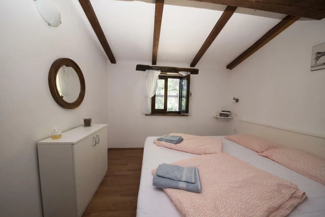 Holiday Home Cosseriga Racicki Brijeg 0*,  Croatia